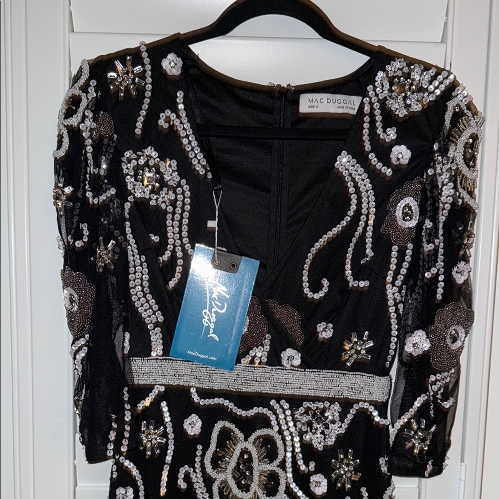 Mac DUGGAL middi Elegant Black and Silver Embellished Dress new size 2 - Picture 5 of 11